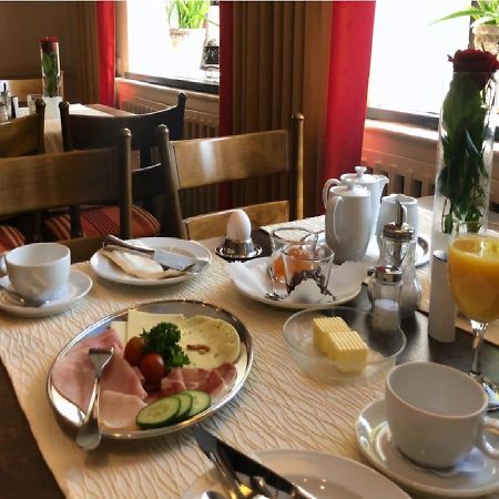 Hotel Van Lendt Garni Дюльмен Экстерьер фото